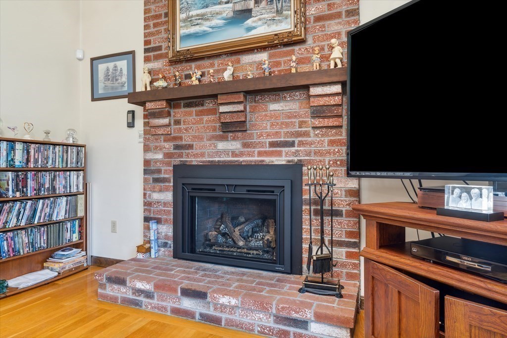 104 Nells Pond Road Lynn, MA 01904 - Photo 11 of 41 Gallery Image 11