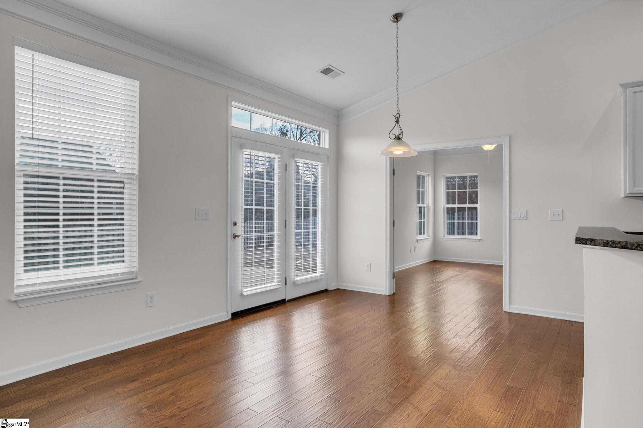 104 Cottonpatch Court Greenville, SC 29607 - Photo 10 of 46 Gallery Image 10