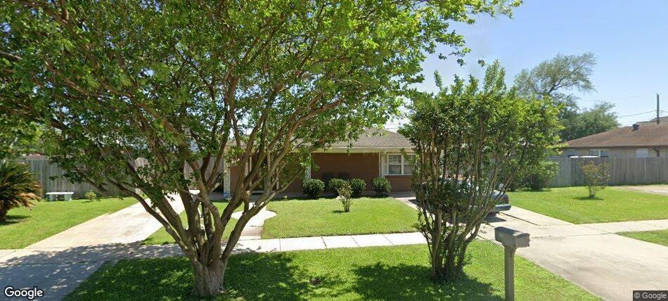 1433 Perrin Drive Arabi, LA 70032 - Photo 5 of 47