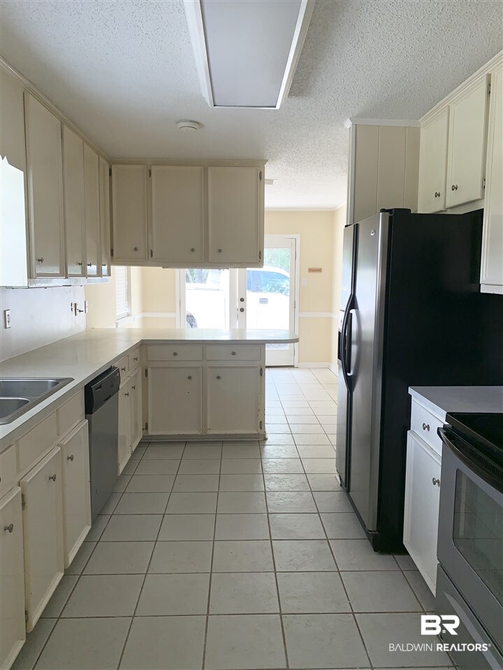 4445 Nicholl Drive Mobile, AL 36619 - Photo 22 of 23