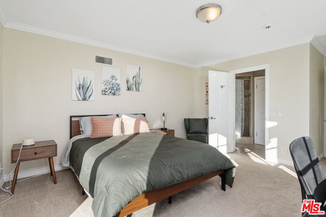 9402 Houston Road Malibu, CA 90265 - Photo 17 of 31