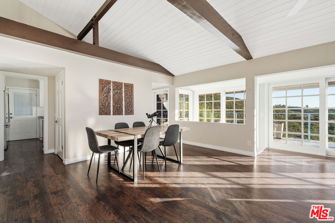 9402 Houston Road Malibu, CA 90265 - Photo 26 of 28