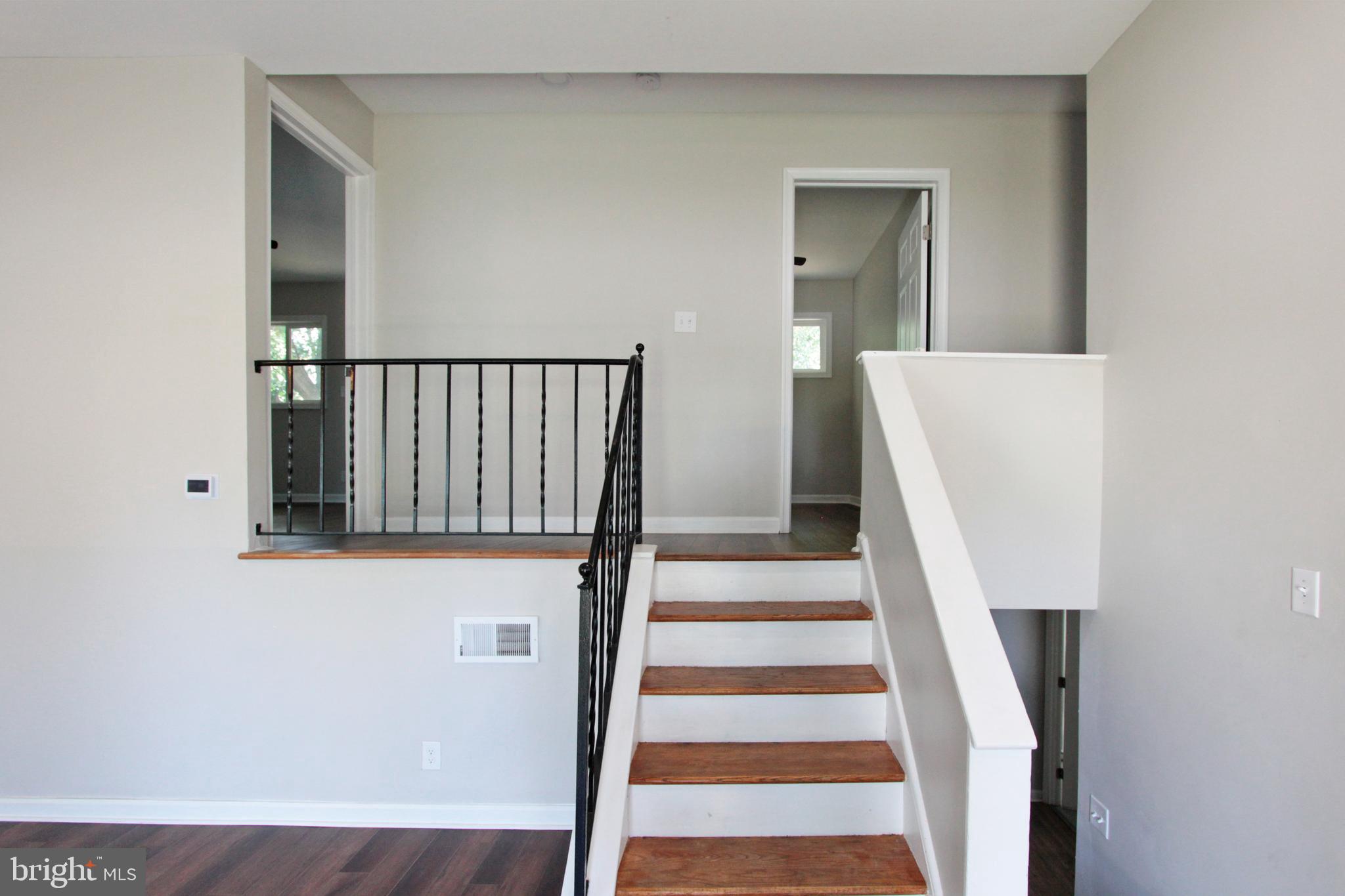 45 Carole Road Newark, DE 19713 - Photo 6 of 14 Stairway to bedrooms
