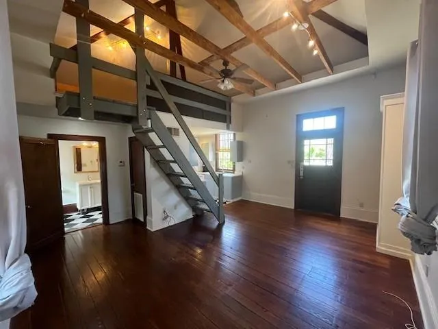 $1,375 | 4807 Magazine Street, New Orleans, LA 70115