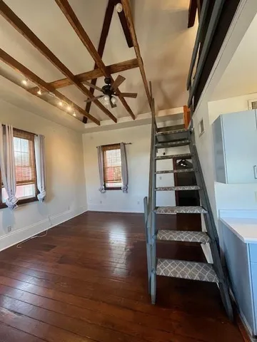 $1,375 | 4807 Magazine Street, New Orleans, LA 70115