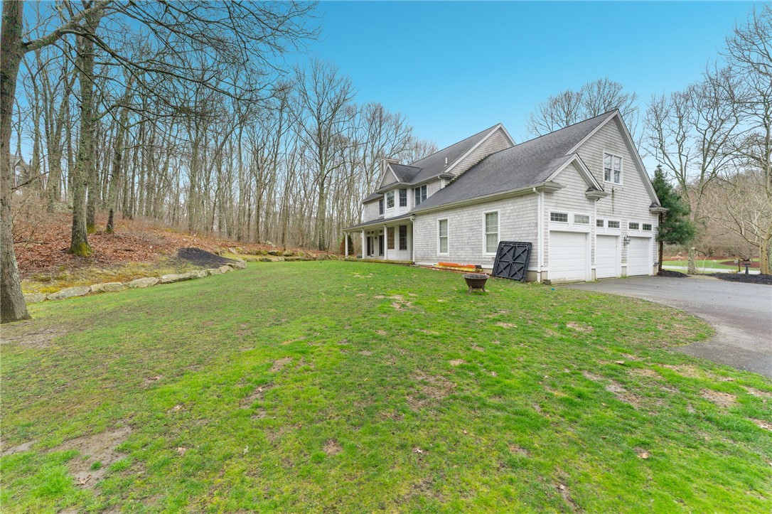 153 Sakonnet Ridge Drive Tiverton, RI 02878 - Photo 7 of 50 Gallery Image 7