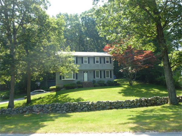 23 Cranberry Road Dracut, MA 01826 - Photo 5 of 16 Gallery Image 5