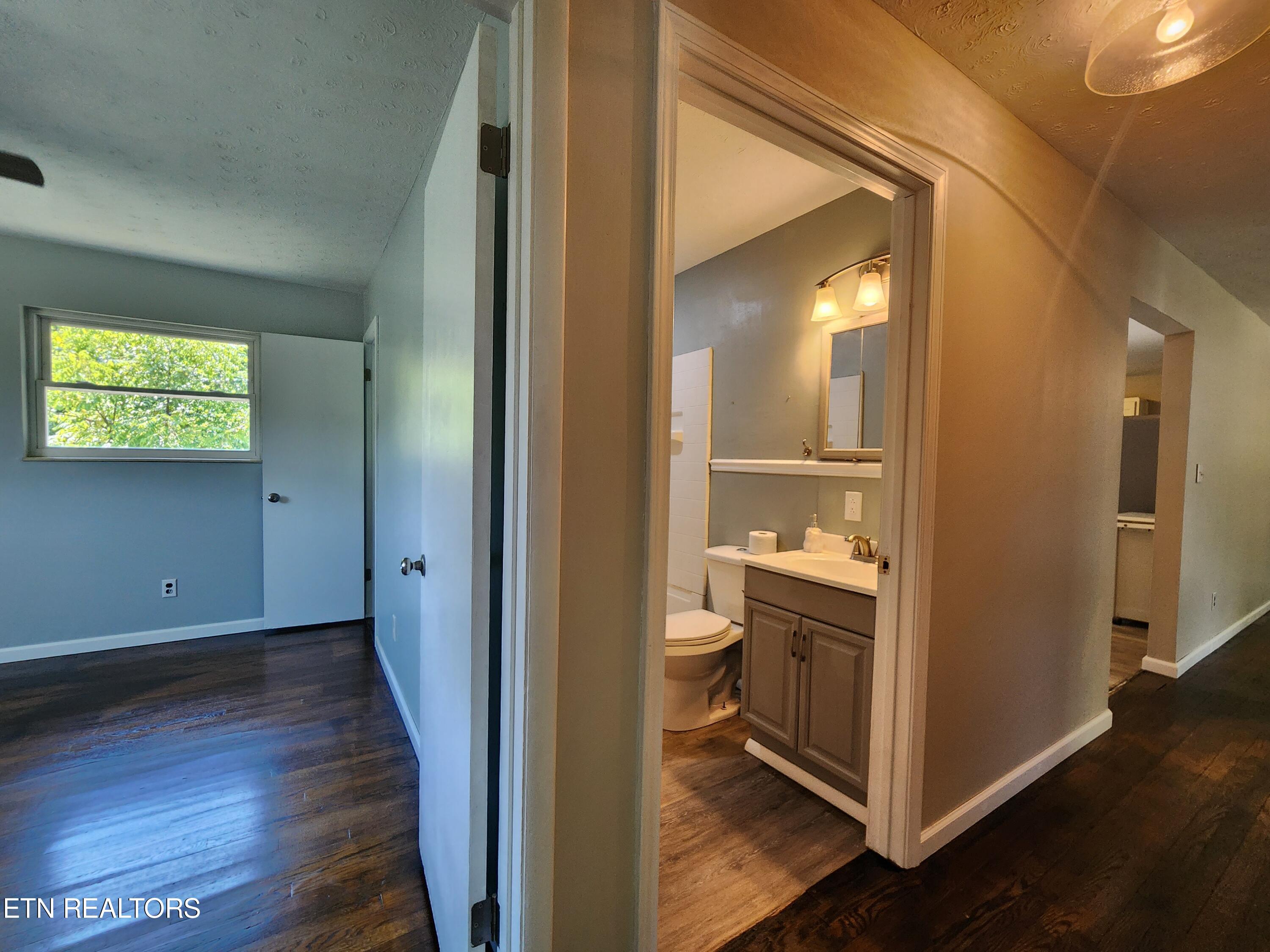 133 Pine Ridge Road Heiskell, TN 37754 - Photo 10 of 35 20240828_152821