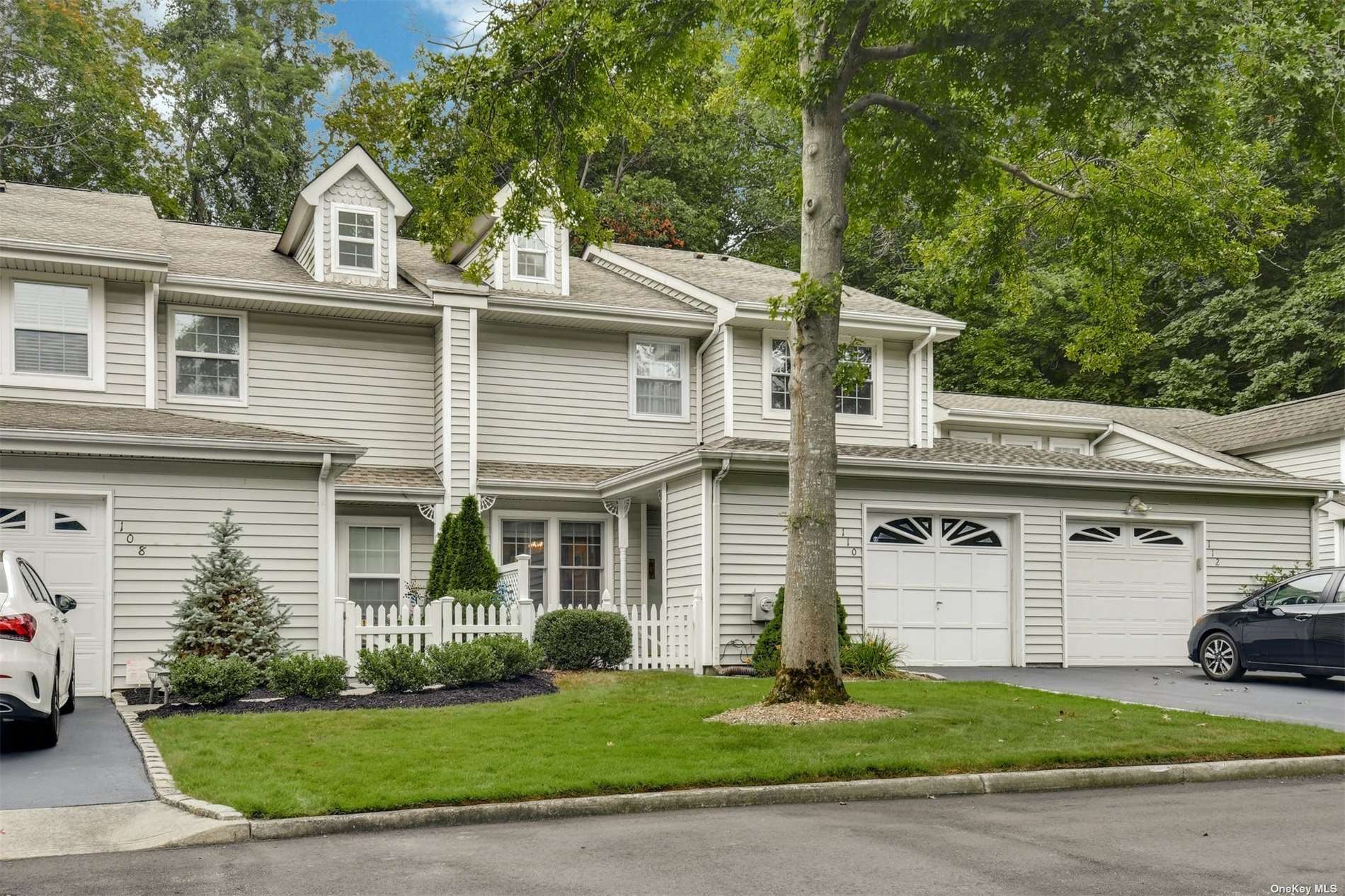 110 Spring Road, Unit 1 Huntington, NY 11743 - Photo 1 of 1 Gallery Image 1
