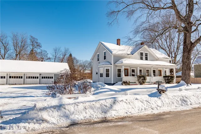 $425,000 | 622 Whipple Avenue, Burrillville, RI 02858