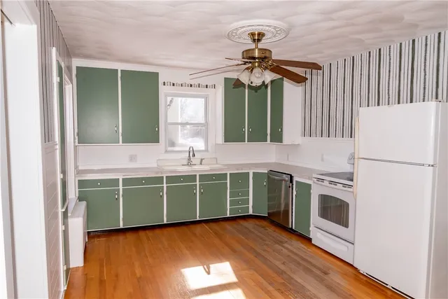 $425,000 | 622 Whipple Avenue, Burrillville, RI 02858