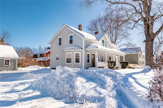 $425,000 | 622 Whipple Avenue, Burrillville, RI 02858