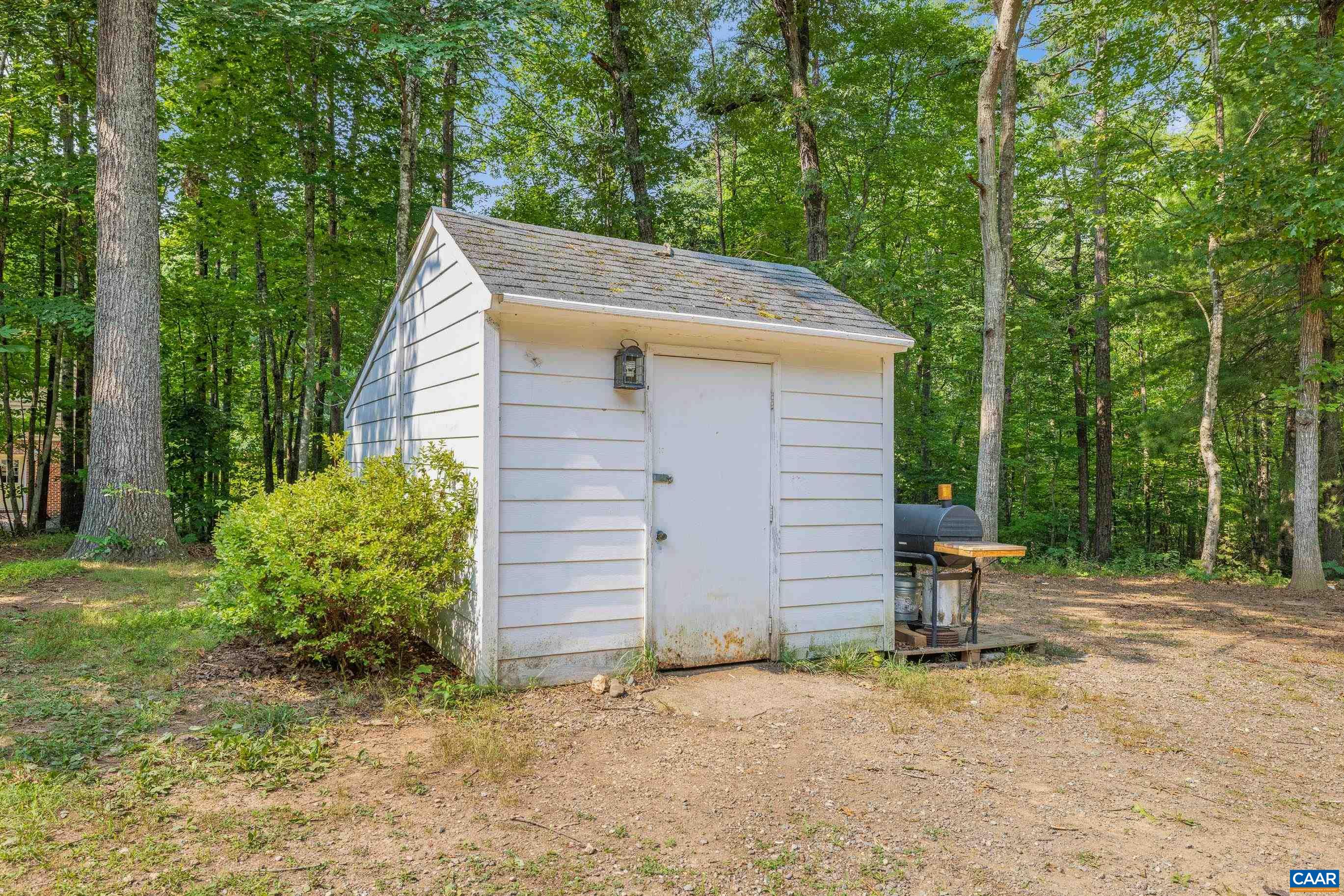 6968 Virginia Ridge Road Dyke, VA 22935 - Photo 31 of 42