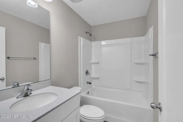 $2,800 | 660 Narvarez Avenue, St. Augustine, FL 32084