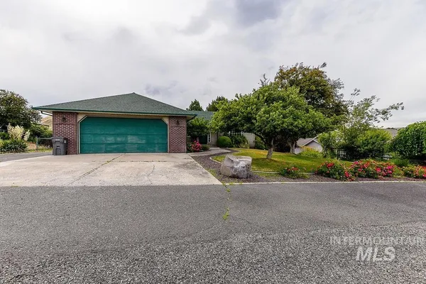 $380,000 | 2242 Chukar Lane, Clarkston, WA 99403