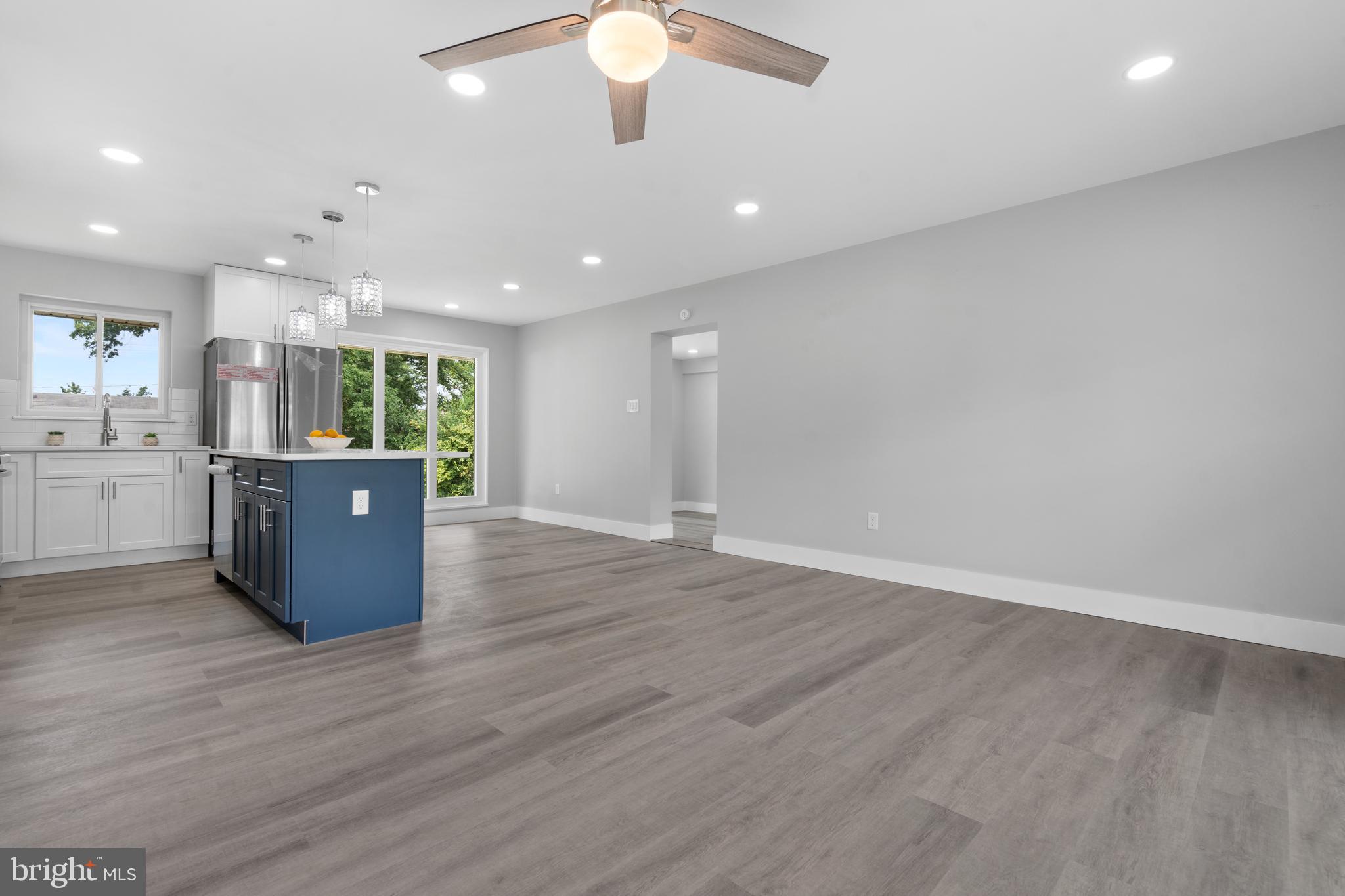 7304 Layton Drive Springfield, VA 22150 - Photo 4 of 36