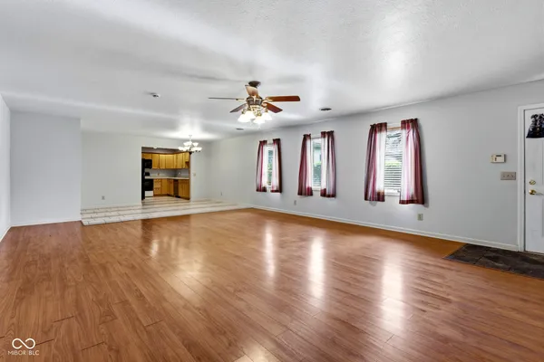 $210,000 | 1711 Lafayette Avenue, Unit 11, Lebanon, IN 46052