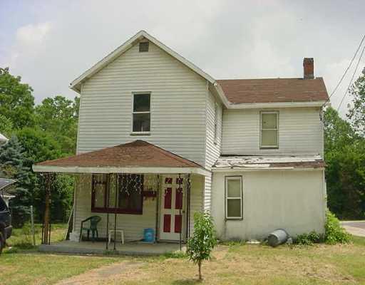 140 Pittsburgh Road Bentleyville, PA 15314 - Photo 1 of 4 Gallery Image 1