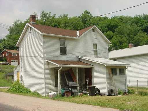 140 Pittsburgh Road Bentleyville, PA 15314 - Photo 4 of 4 Gallery Image 4