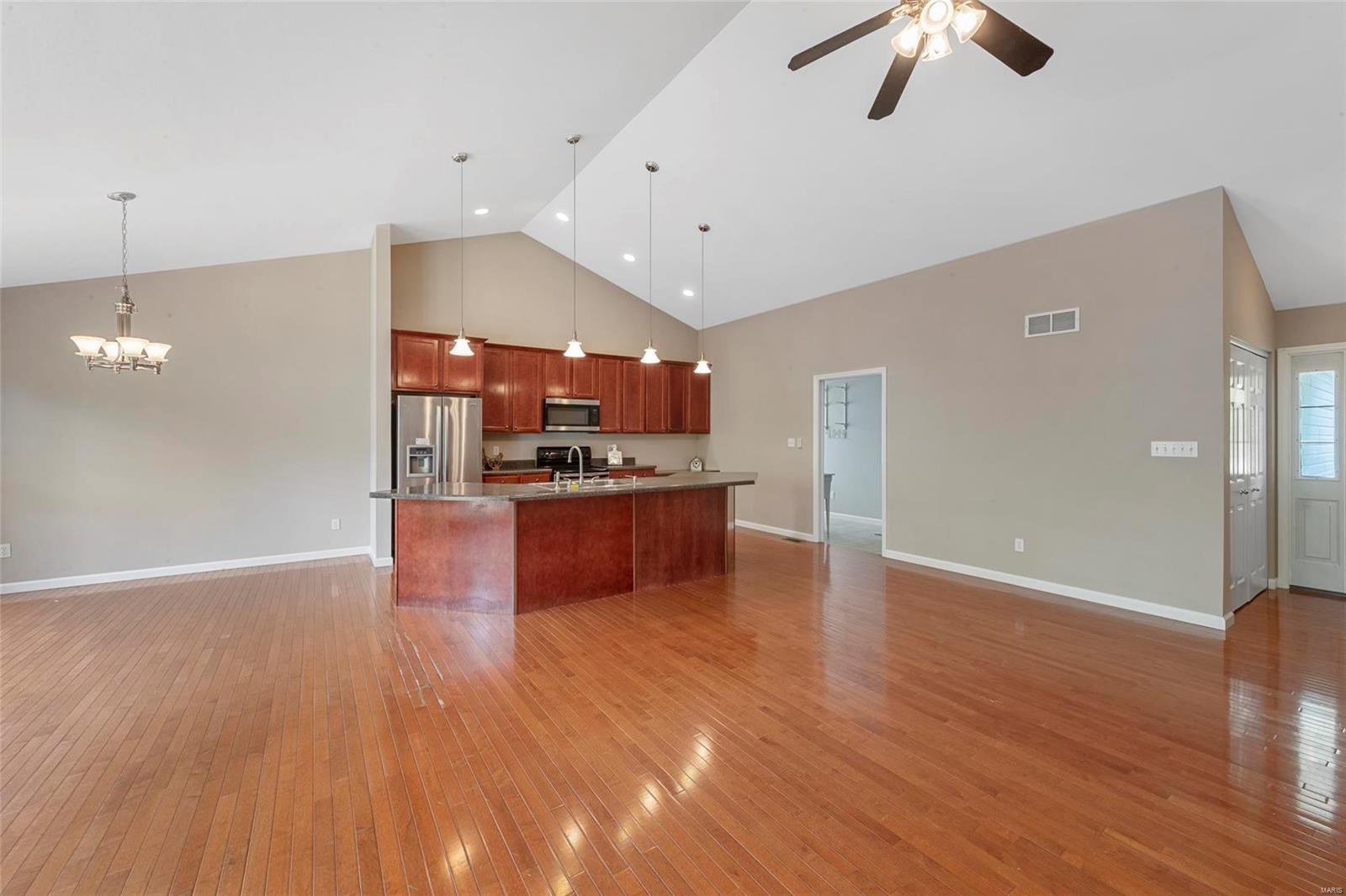 1022 Sulphur Spring Road Manchester, MO 63021 - Photo 4 of 30