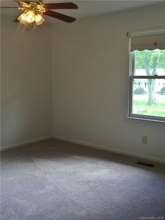 124 East Old Limestone Road, Unit 13 York, SC 29745 - Photo 9 of 15 Gallery Image 9