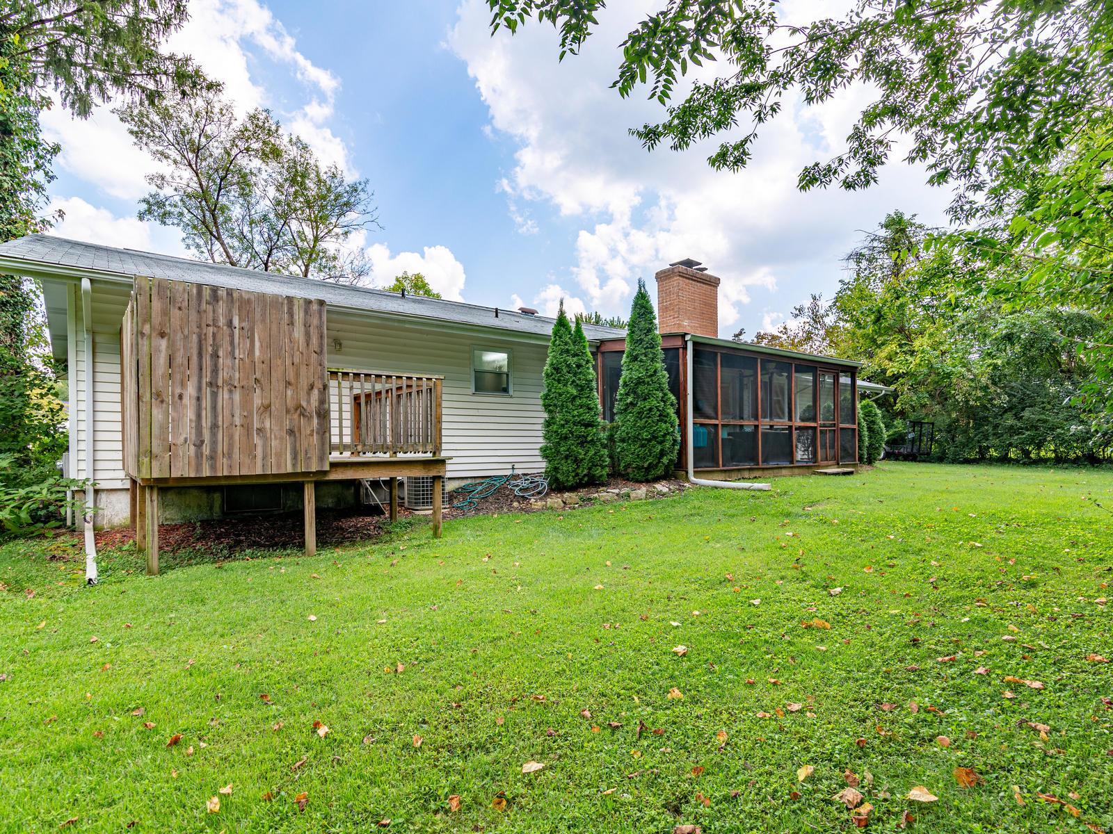 78 Boca Raton Court Chesterfield, MO 63017 - Photo 26 of 32 Gallery Image 26