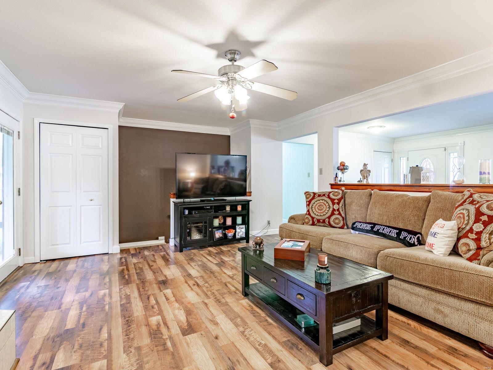 78 Boca Raton Court Chesterfield, MO 63017 - Photo 7 of 32 Gallery Image 7