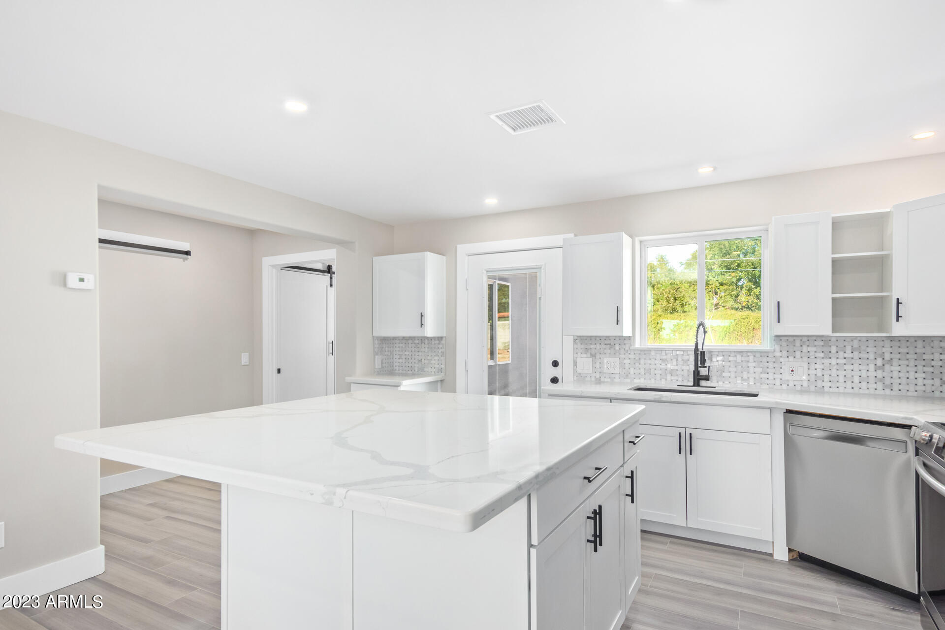 2512 East Cheery Lynn Road Phoenix, AZ 85016 - Photo 15 of 34 0009-09-Cheery Lynn