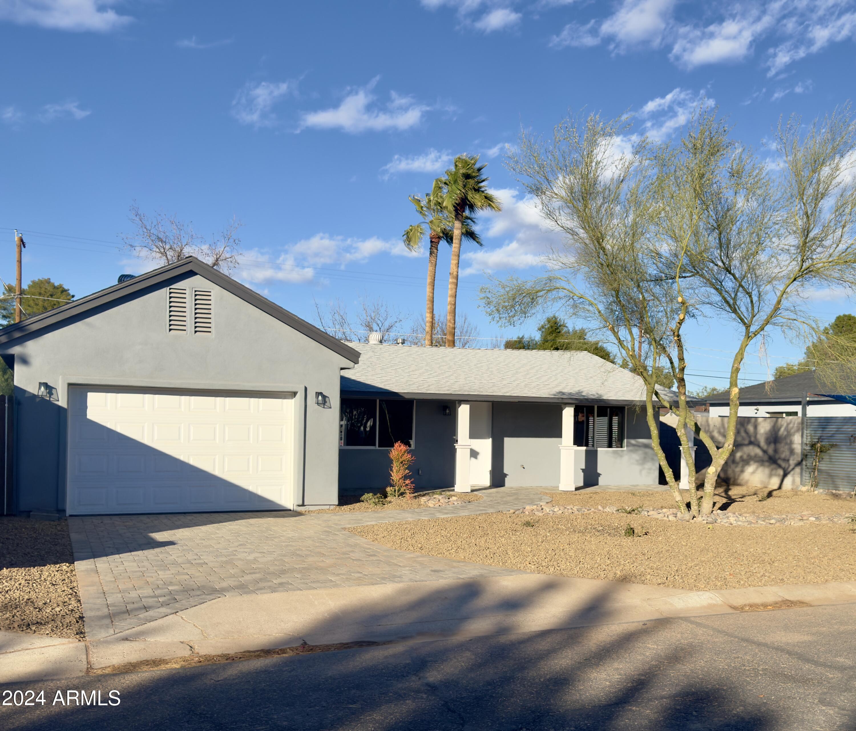 2512 East Cheery Lynn Road Phoenix, AZ 85016 - Photo 8 of 34 FullSizeRender
