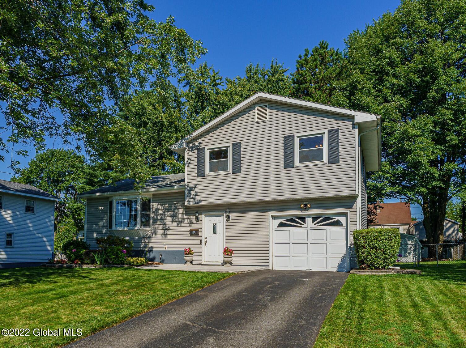 38 Crestone Road Colonie, NY 12205 - Photo 1 of 37 Front 3 Cropped