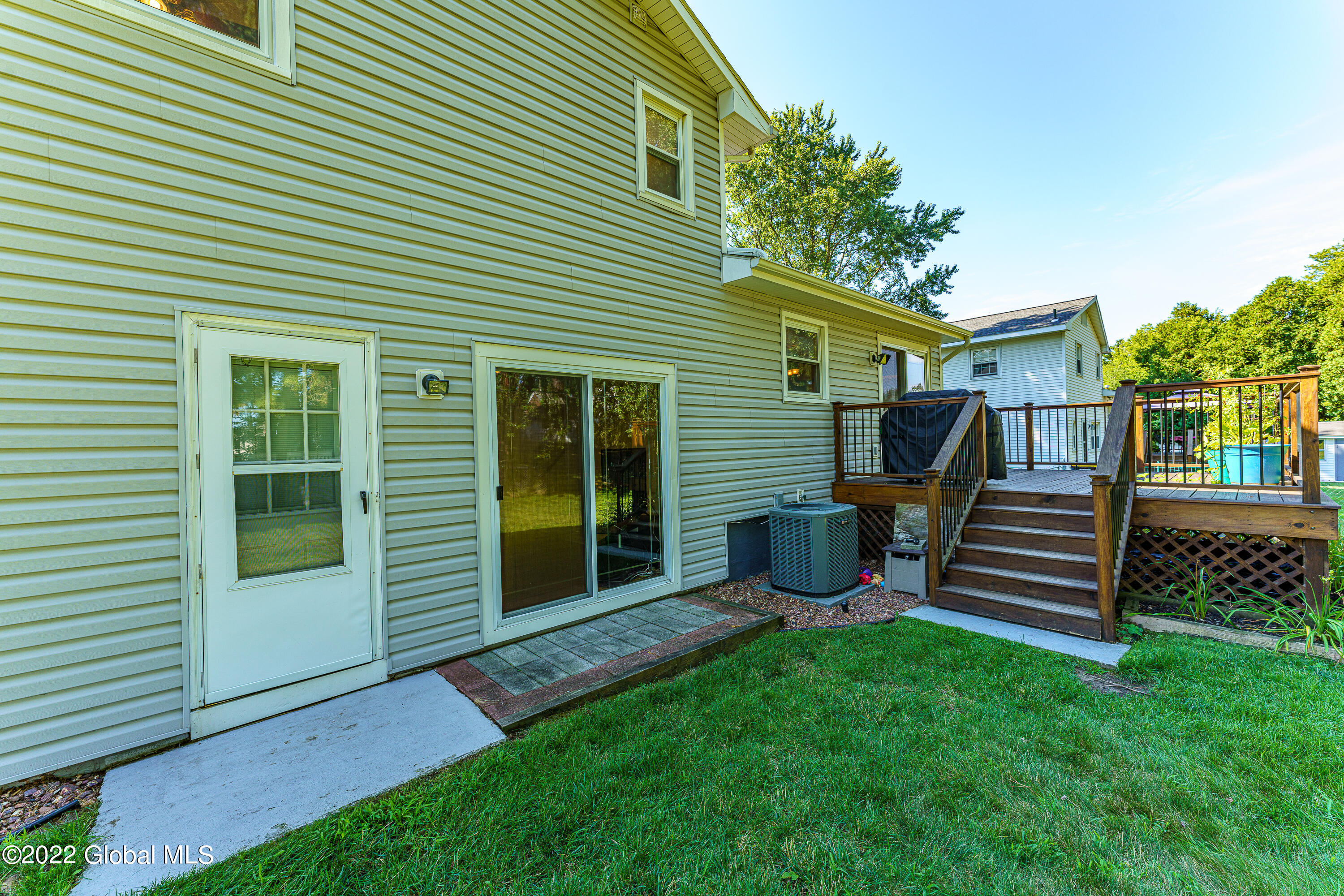 38 Crestone Road Colonie, NY 12205 - Photo 31 of 37 Yard 7