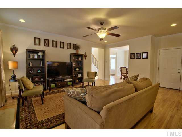 6025 Garrett Road Durham, NC 27707 - Photo 8 of 25 Photo 8