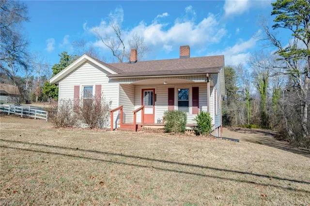 $175,000 | 2660 West Pine Street, Mount Airy, NC 27030