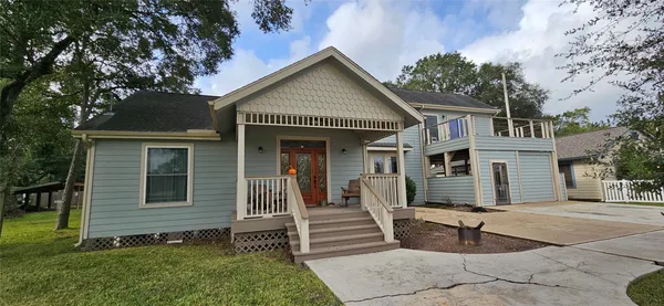 $3,000 | 409 Perkins Avenue, League City, TX 77573