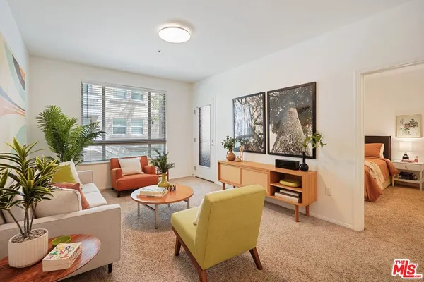 $3,200 | 100 South Alameda Street, Unit 150, Los Angeles, CA 90012