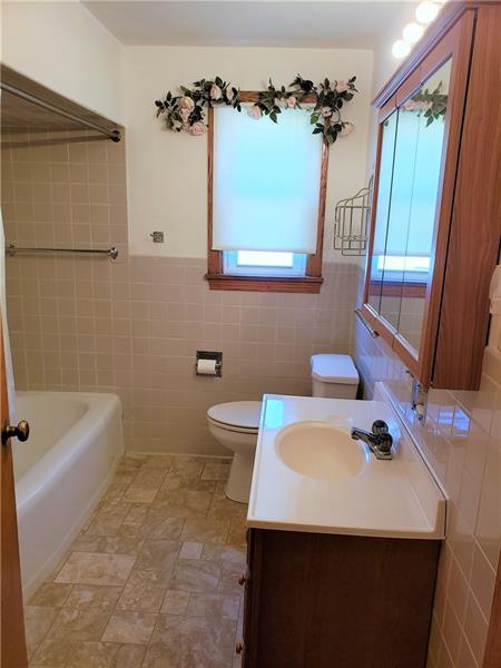 1318 Sunnybrook Road Washington, PA 15301 - Photo 9 of 14 Gallery Image 9
