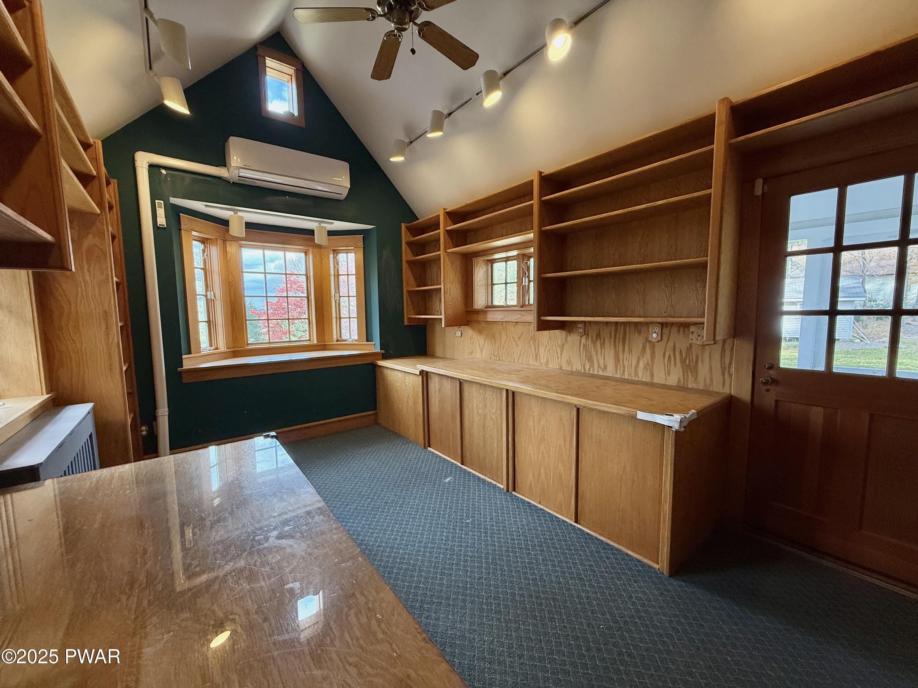 526 Highway 507 Paupack, PA 18451 - Photo 33 of 76