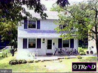 472 Briarhill Road Springfield, PA 19064 - Photo 1 of 1