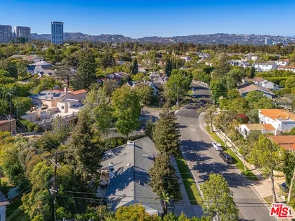 $2,849,000 | 1609 Comstock Avenue, Los Angeles, CA 90024