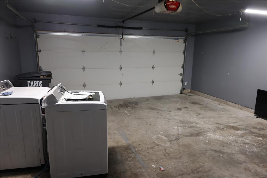 1714 Elm Street Anna, TX 75409 - Photo 22 of 27 a utility room with dryer and washer
