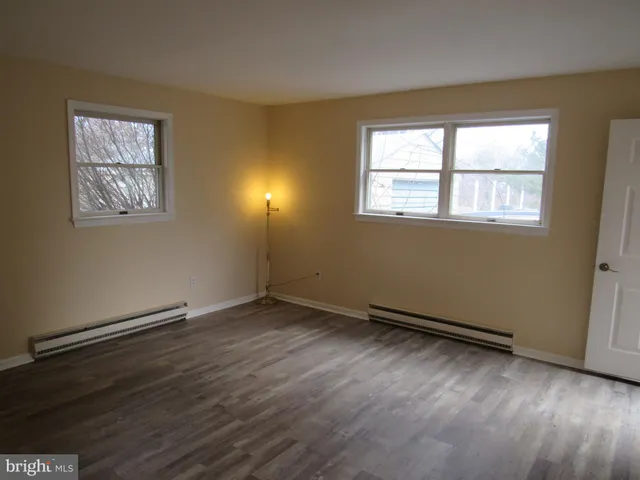 $1,200 | 221 Swinehart Road, Boyertown, PA 19512