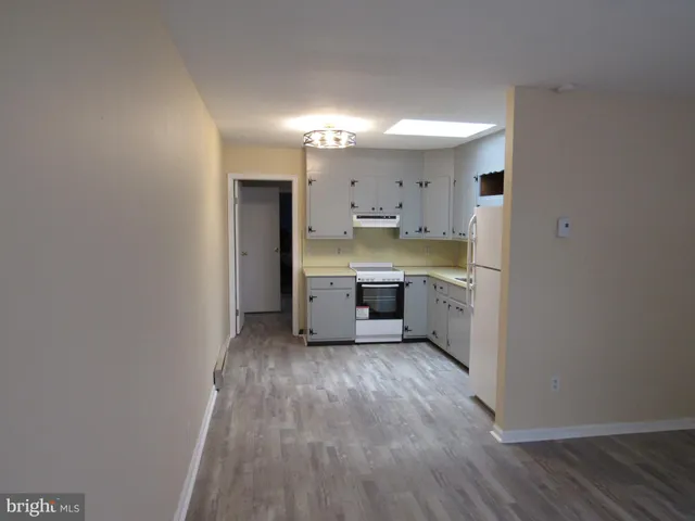 $1,200 | 221 Swinehart Road, Boyertown, PA 19512