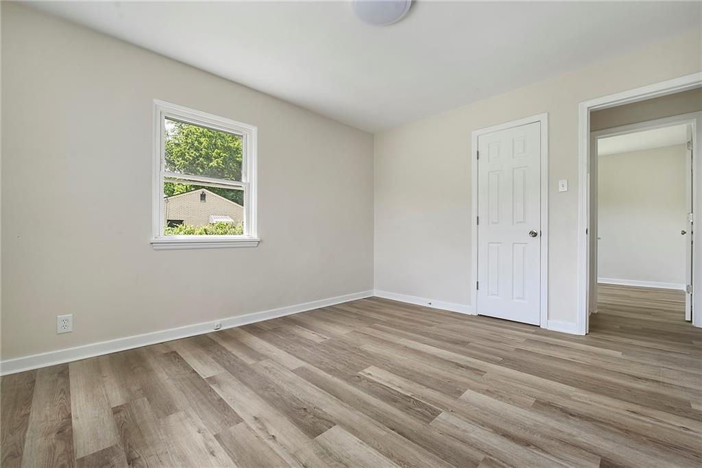 7957 Aber Road Verona, PA 15147 - Photo 11 of 32 Gallery Image 11