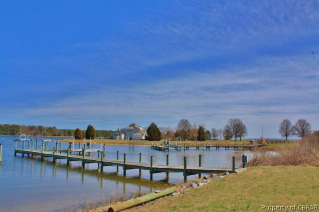 201 Waterbury Road Kilmarnock, VA 22482 - Photo 4 of 29 Gallery Image 4