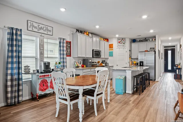 $369,000 | 9507 Bonito Fls Drive, Converse, TX 78109