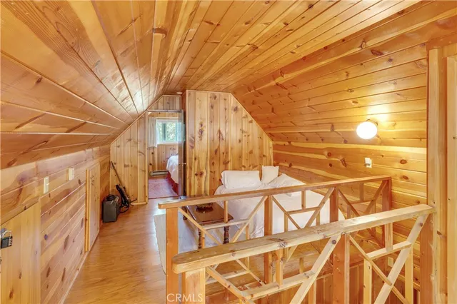 a view of an outdoor space