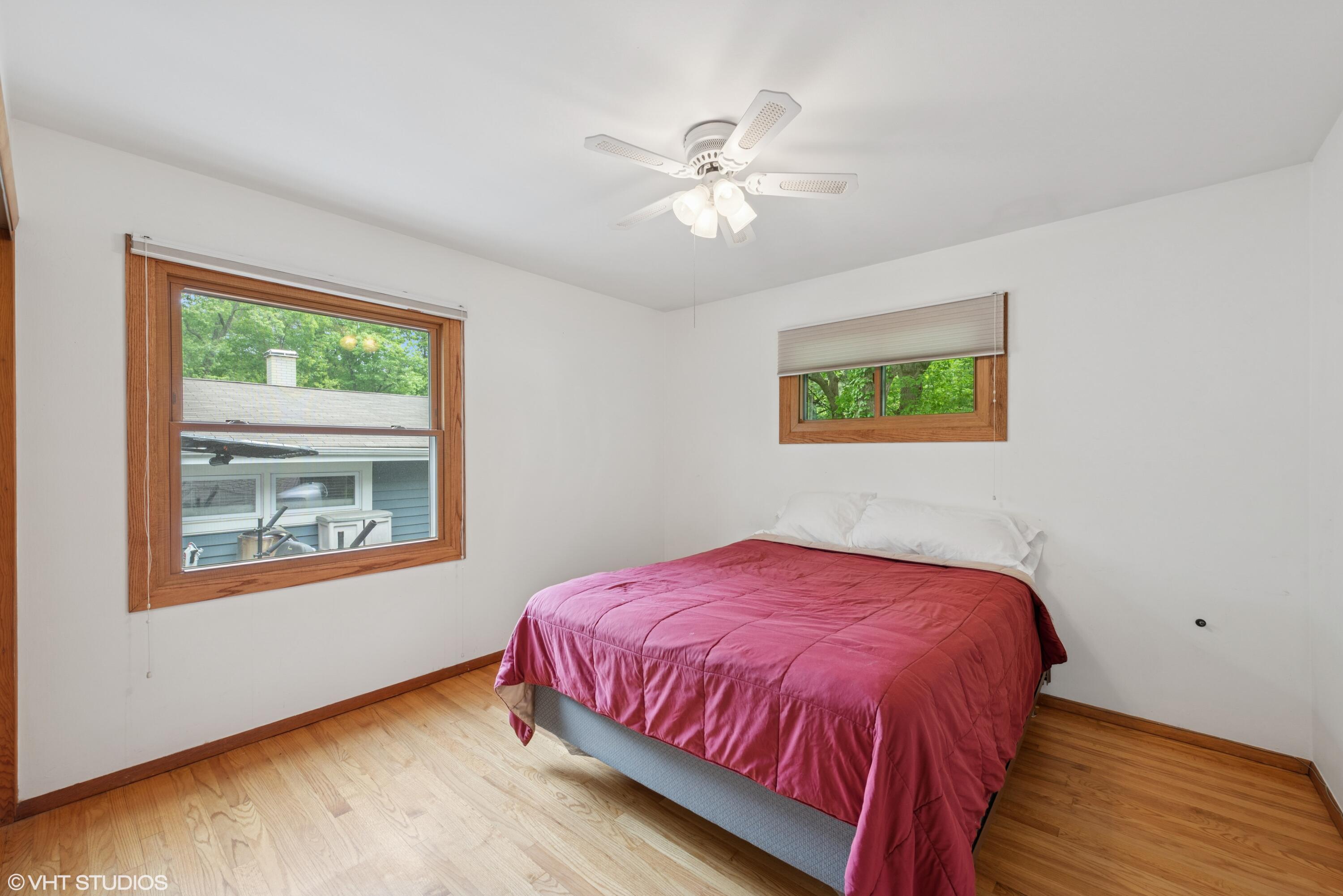 925 North Warren Street Gary, IN 46403 - Photo 6 of 17 3000x2002