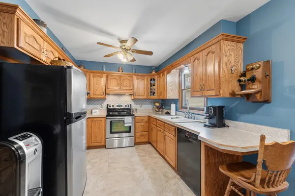 $482,000 | N166W20832 Parkway Drive, Jackson, WI 53037
