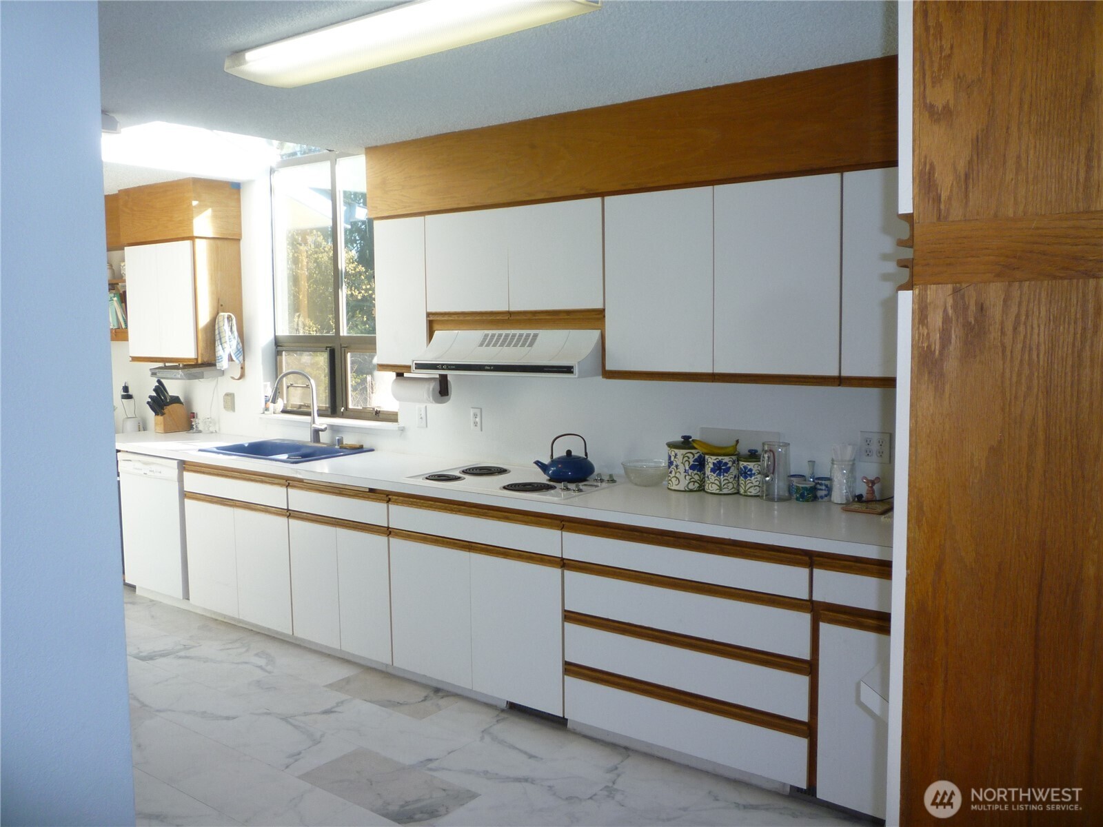 180 Stonehaven Lane Sequim, WA 98382 - Photo 11 of 23