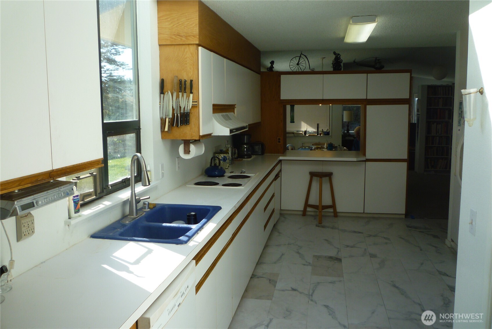 180 Stonehaven Lane Sequim, WA 98382 - Photo 13 of 23